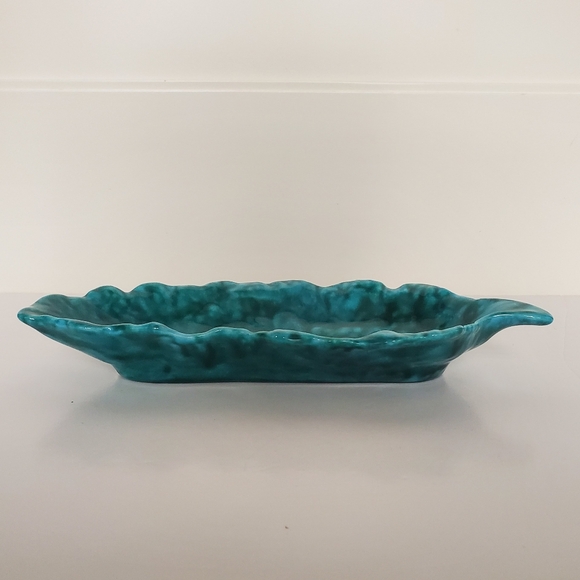 MLP Pottery Trinket Dish Teal Black Glossy Glazed Handmade Long Leafy Design - Picture 9 of 9